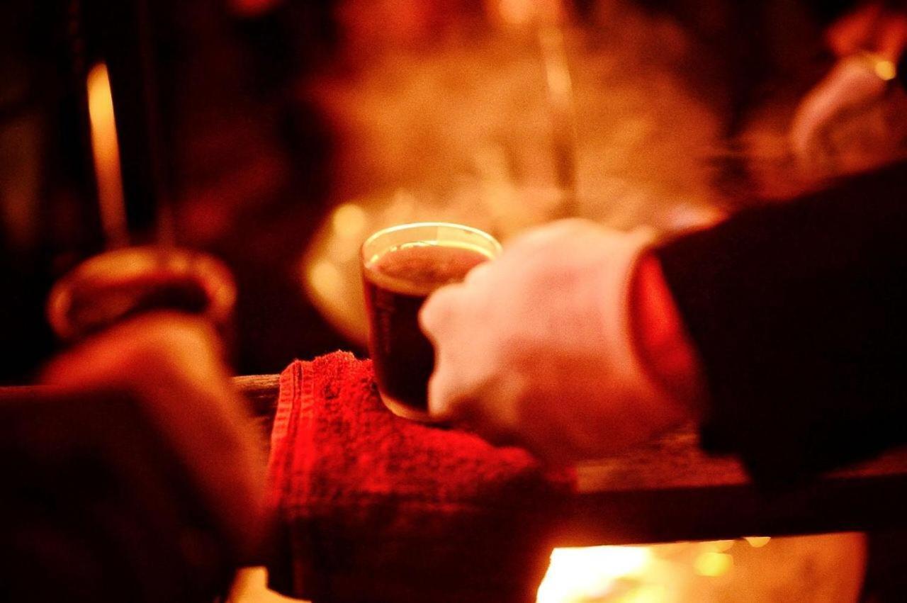 Hotel Garni Tilia クヴェードリンブルク エクステリア 写真